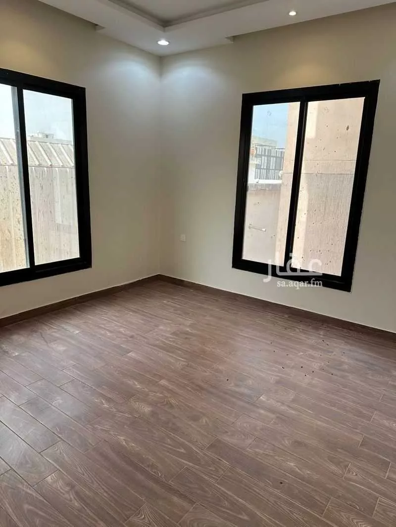 شقة 5 غرف في الصفا 12