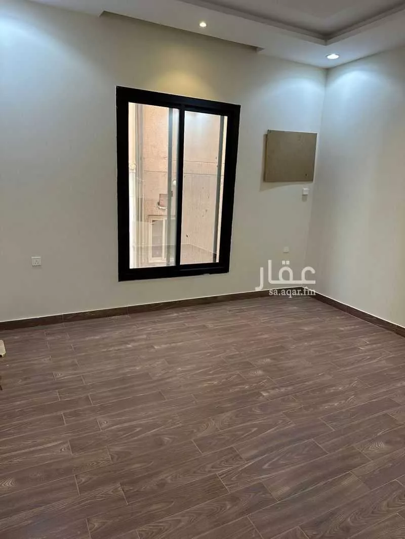 شقة 5 غرف في الصفا 10