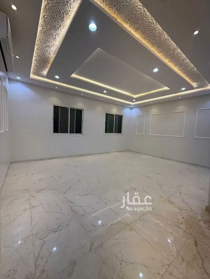 فيلا 5 غرف في الرمال 7