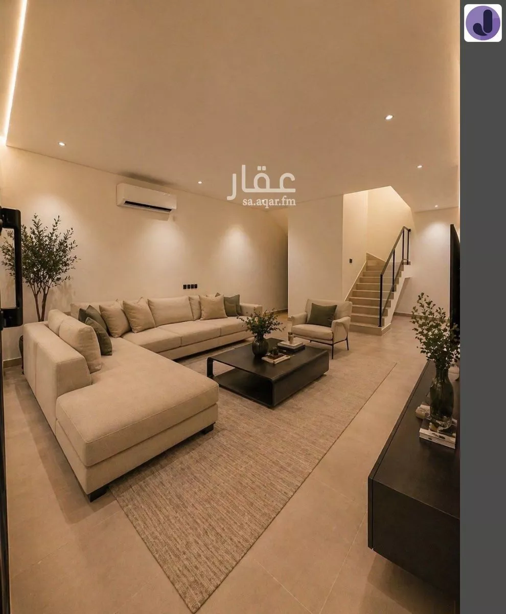 فيلا 4 غرف في الحزم 14