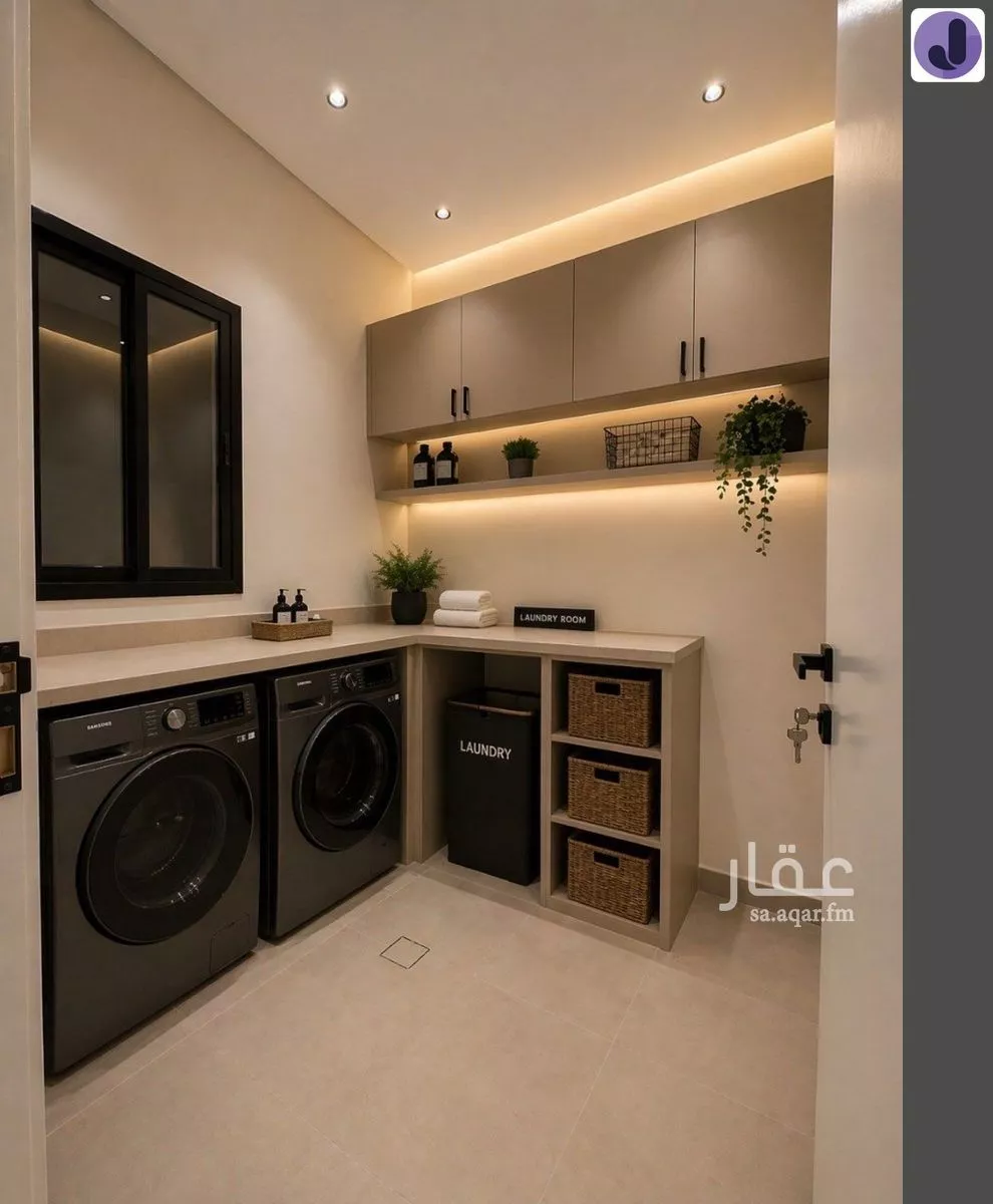 فيلا 4 غرف في الحزم 24