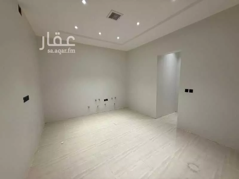 شقة 4 غرف في الجنادرية 9