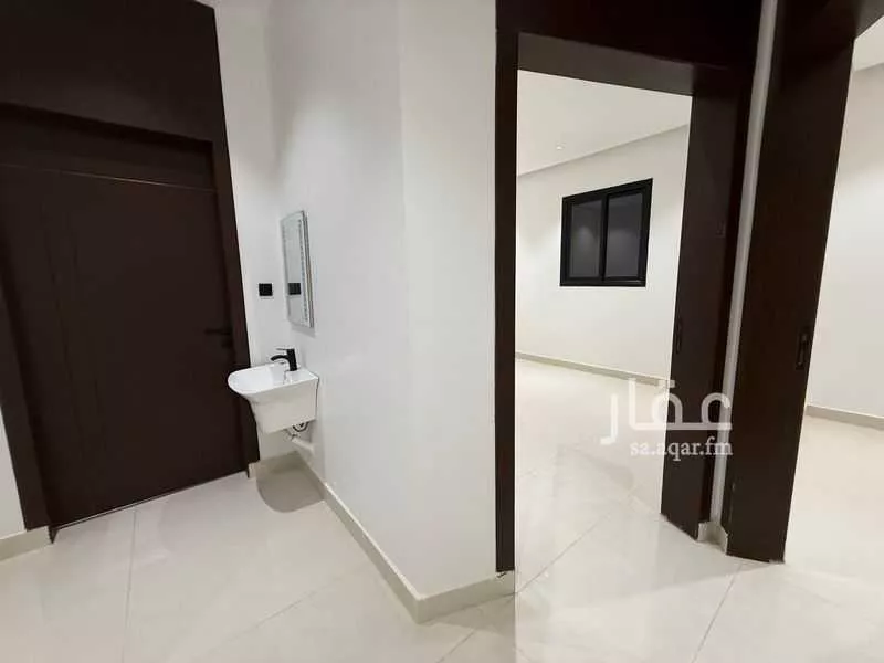 فيلا 6 غرف في الجنادرية 11