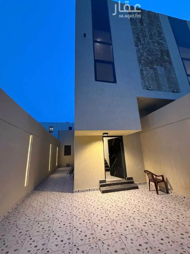 فيلا 3 غرف في الجنادرية 5