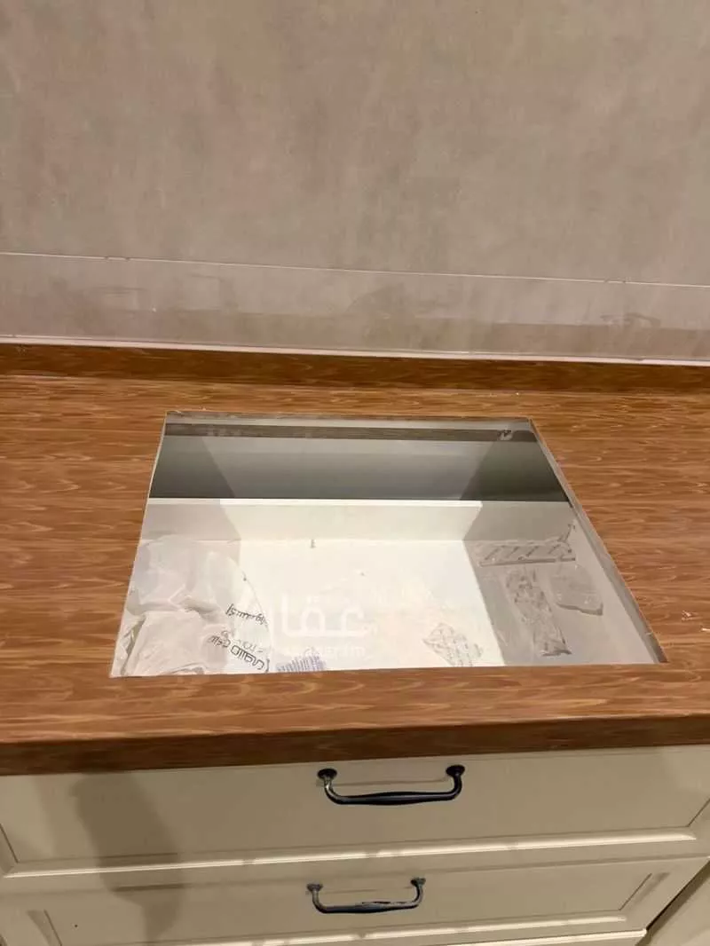 4 bedroom apartment in Ash Shulah 12