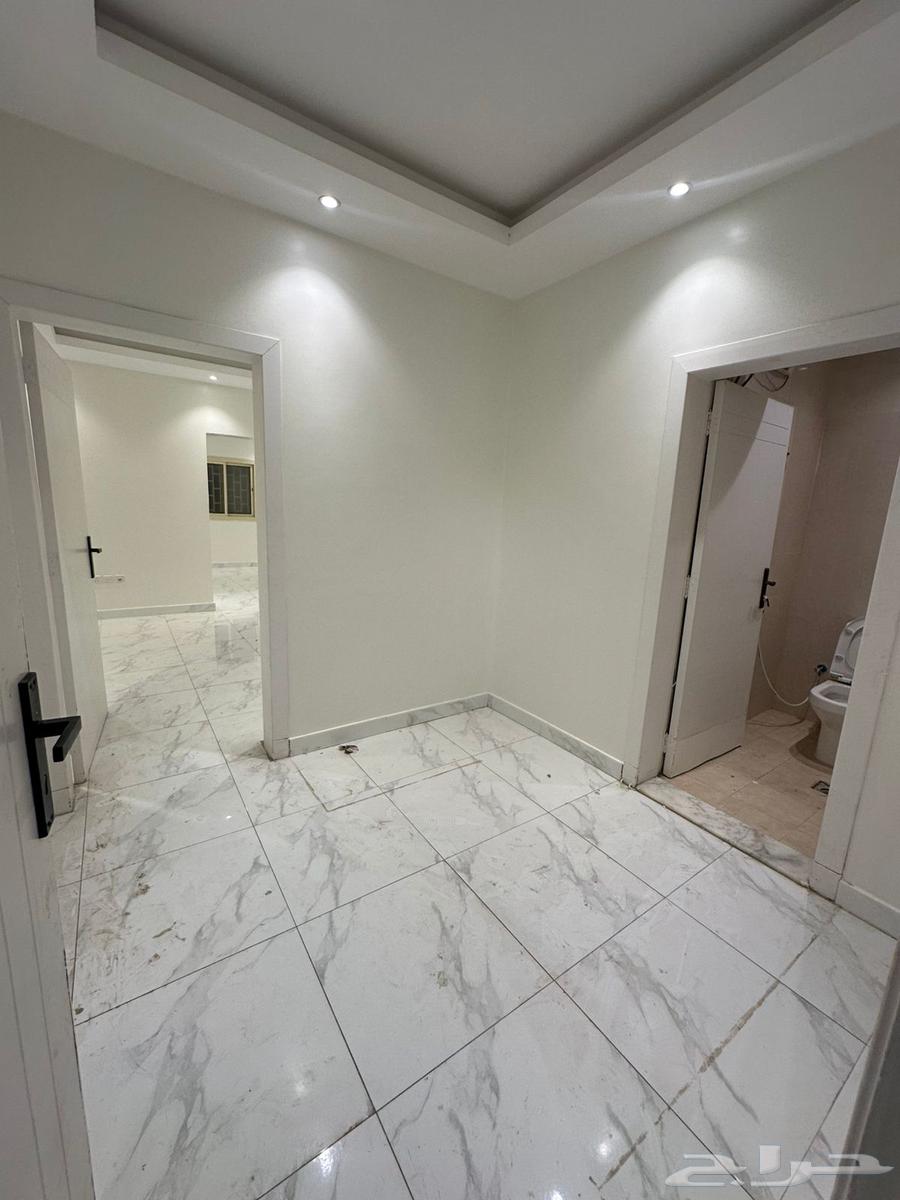 شقة 7 غرف في المريخ 3