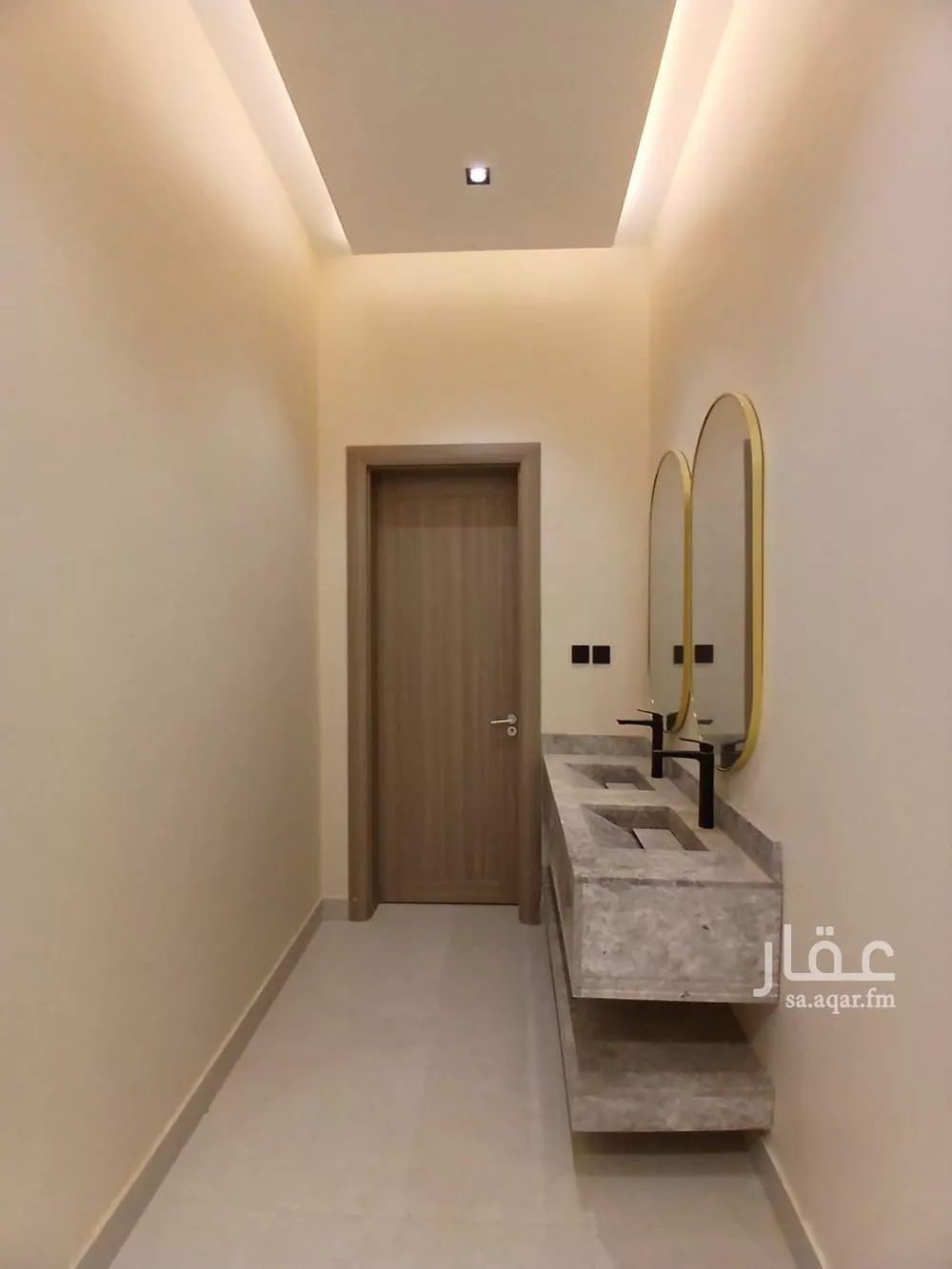 فيلا 5 غرف في الرمال 2