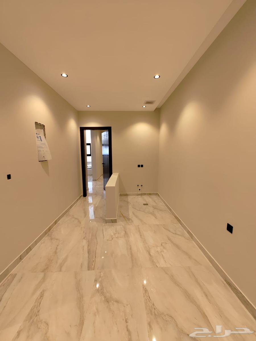 فيلا 8 غرف في الوفاء 11