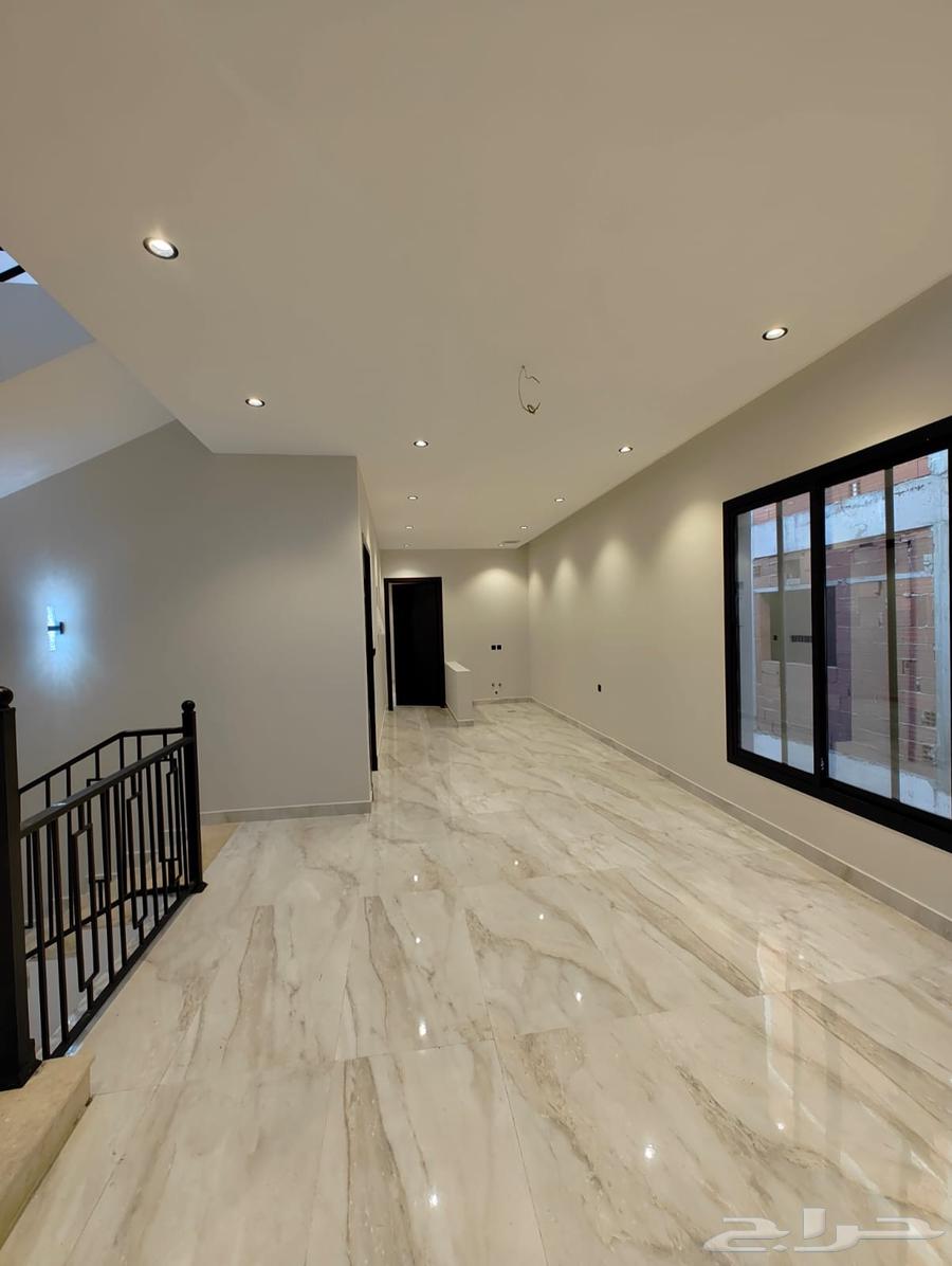 فيلا 8 غرف في الوفاء 16