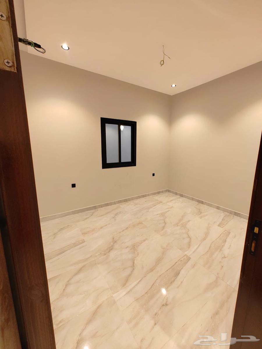 فيلا 8 غرف في الوفاء 17