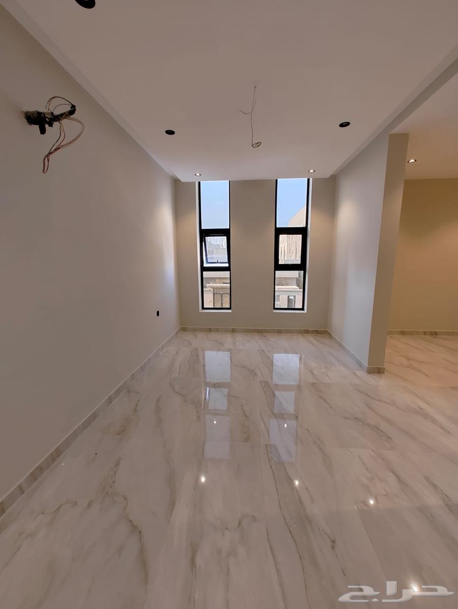 فيلا 8 غرف في الوفاء 19