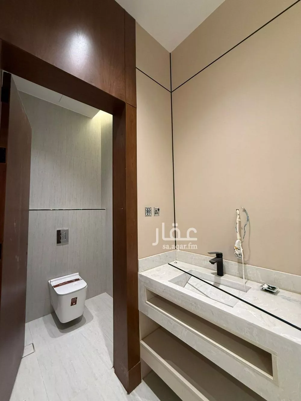 فيلا 6 غرف في المهدية 11