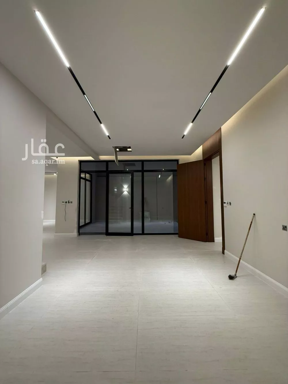 فيلا 6 غرف في المهدية 9