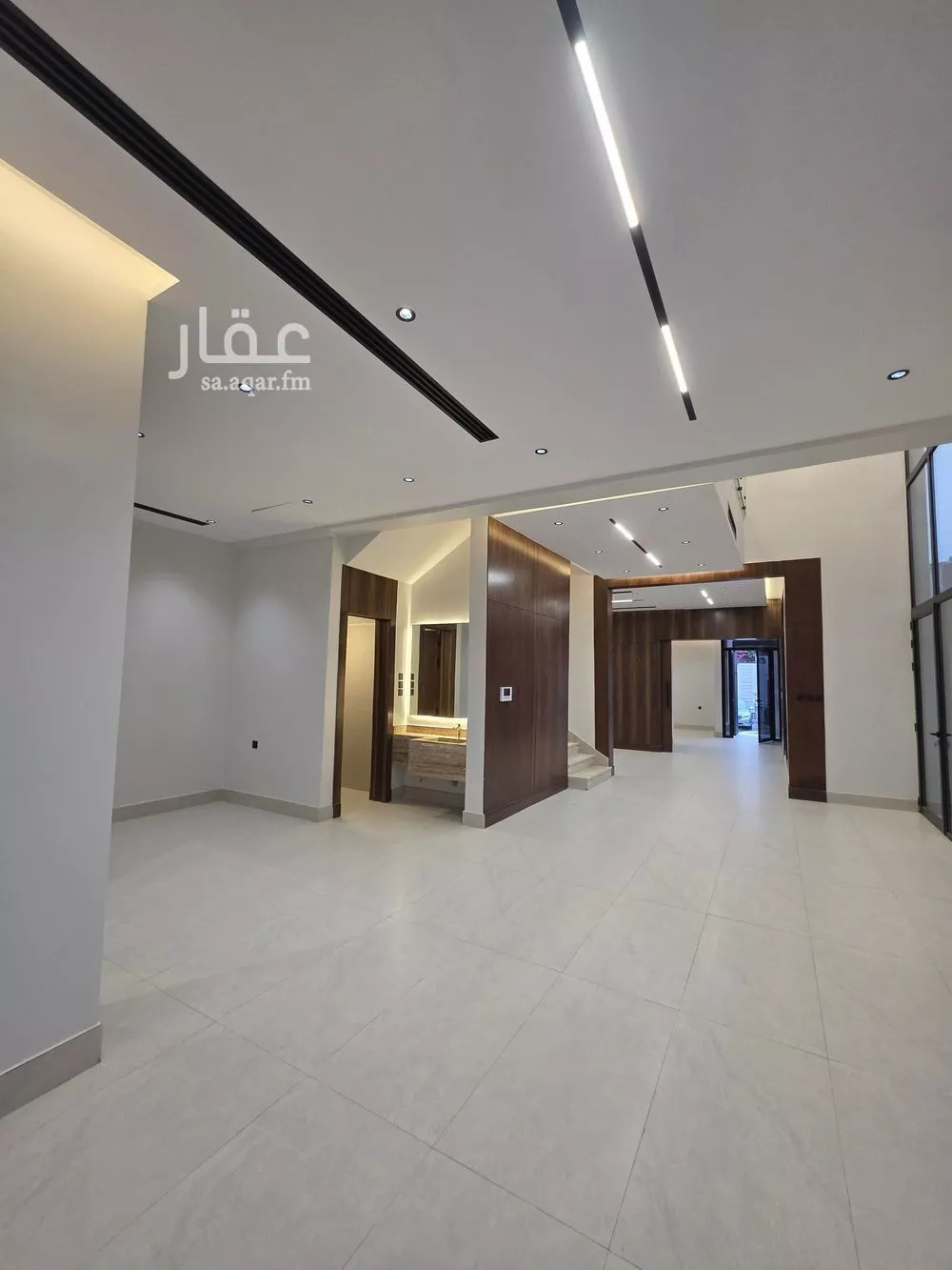 فيلا 4 غرف في النرجس 5