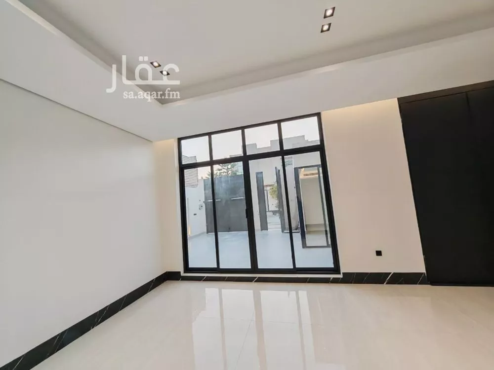 فيلا 4 غرف في الياسمين 18