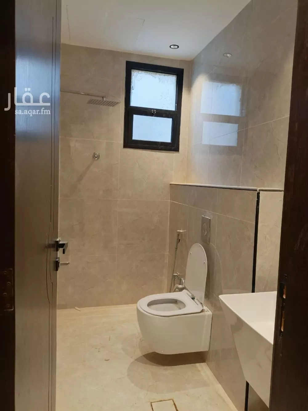 دور 3 غرف في السويدي 8