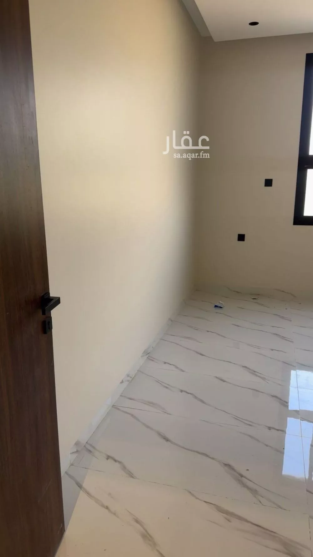 شقة 4 غرف في الجزيرة 9