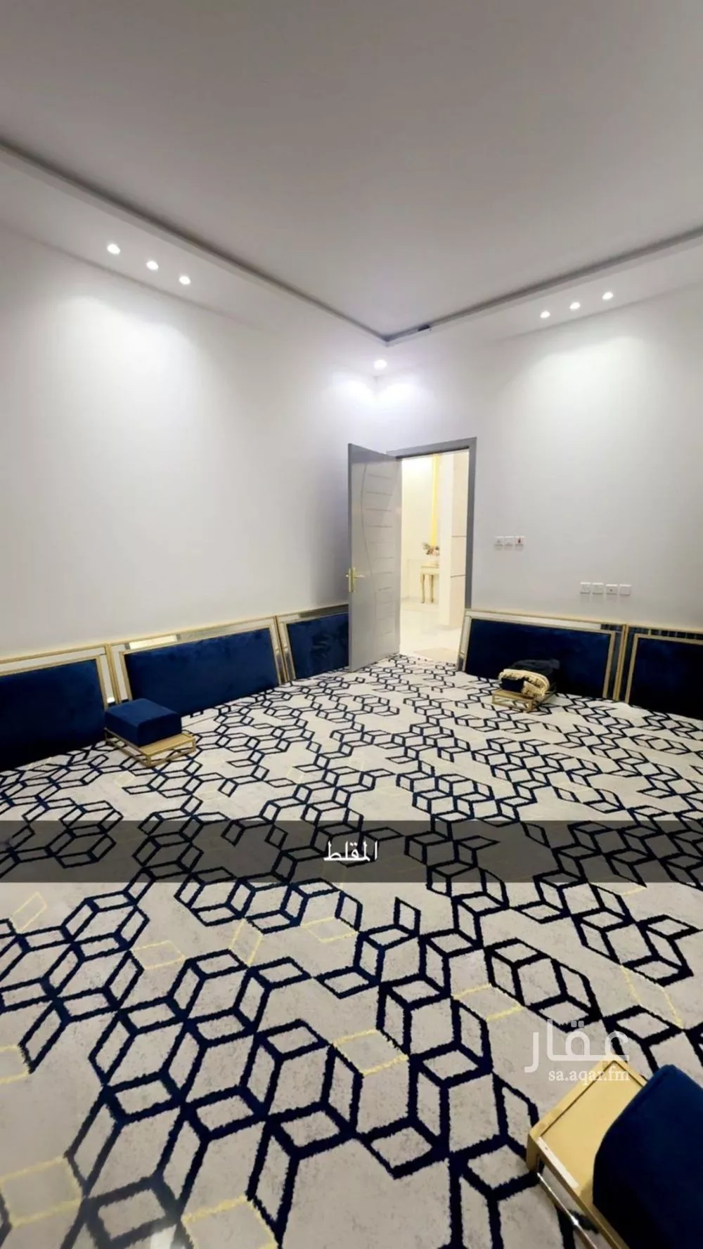 فيلا 6 غرف في الشرق 11