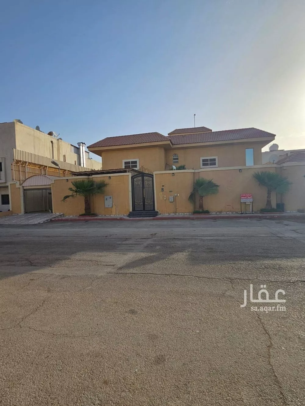 فيلا 8 غرف في الخليج 13