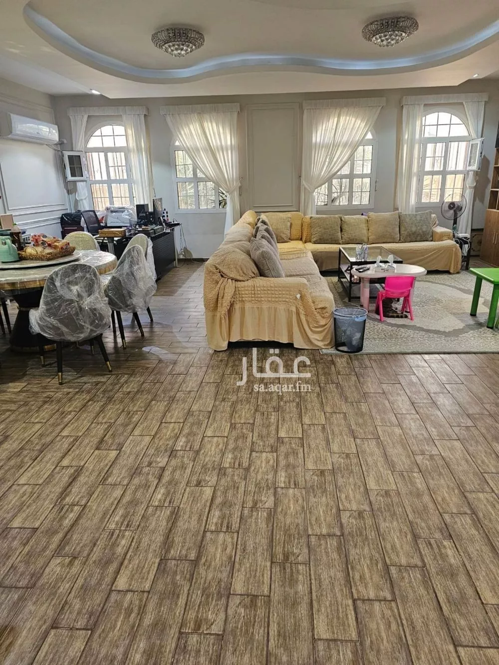 فيلا 8 غرف في الخليج 28