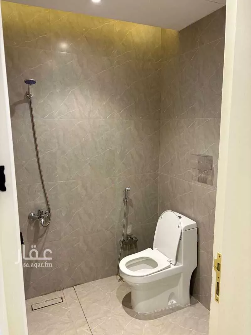 3 bedroom apartment in Dhahrat Namar 11