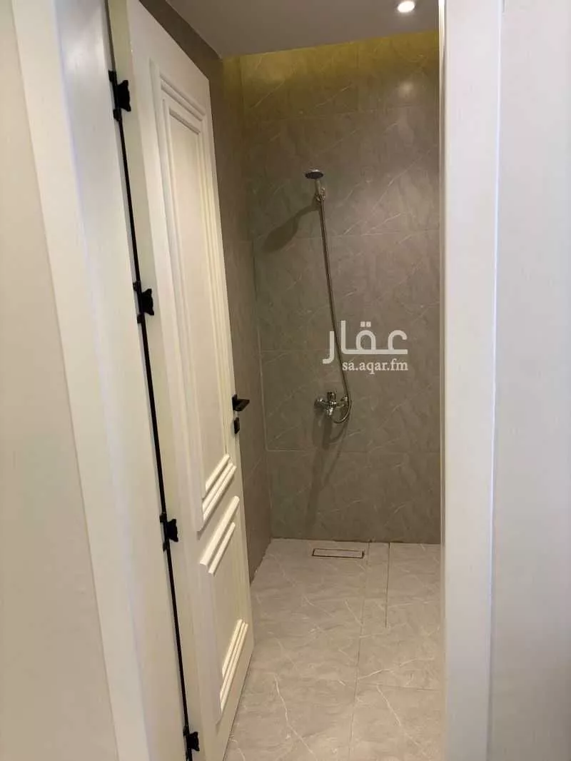 3 bedroom apartment in Dhahrat Namar 7