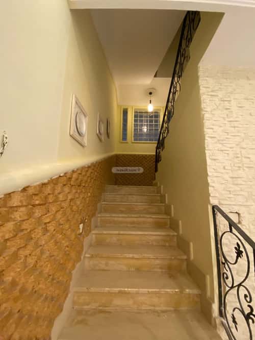 فيلا 4 غرف في الربوة 16