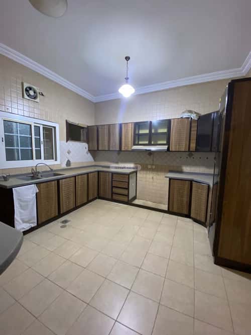 فيلا 4 غرف في الربوة 20