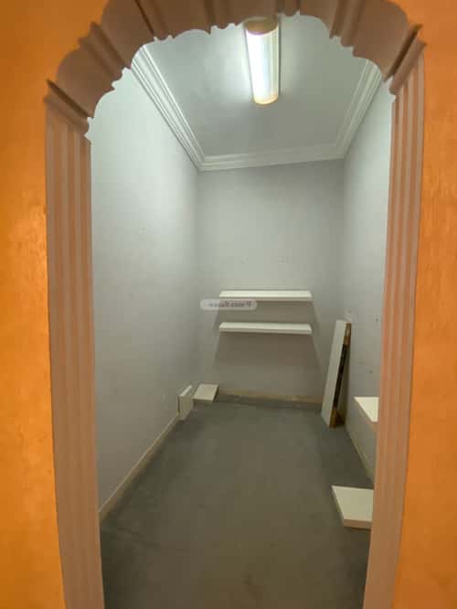 فيلا 4 غرف في الربوة 6