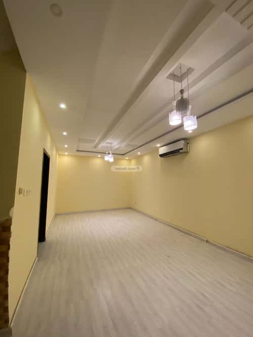 فيلا 4 غرف في الربوة 9