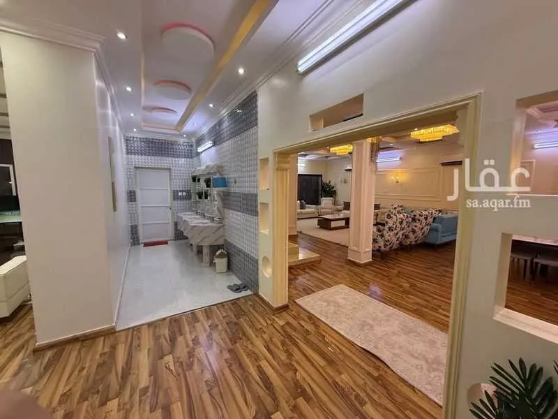 5 bedroom villa in An Nadhim 5