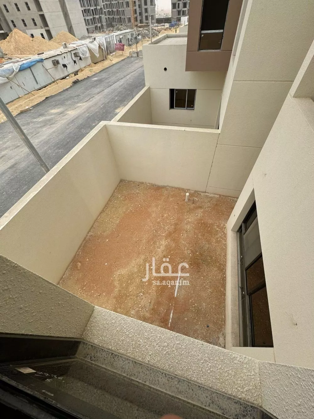 فيلا 5 غرف في النرجس 18