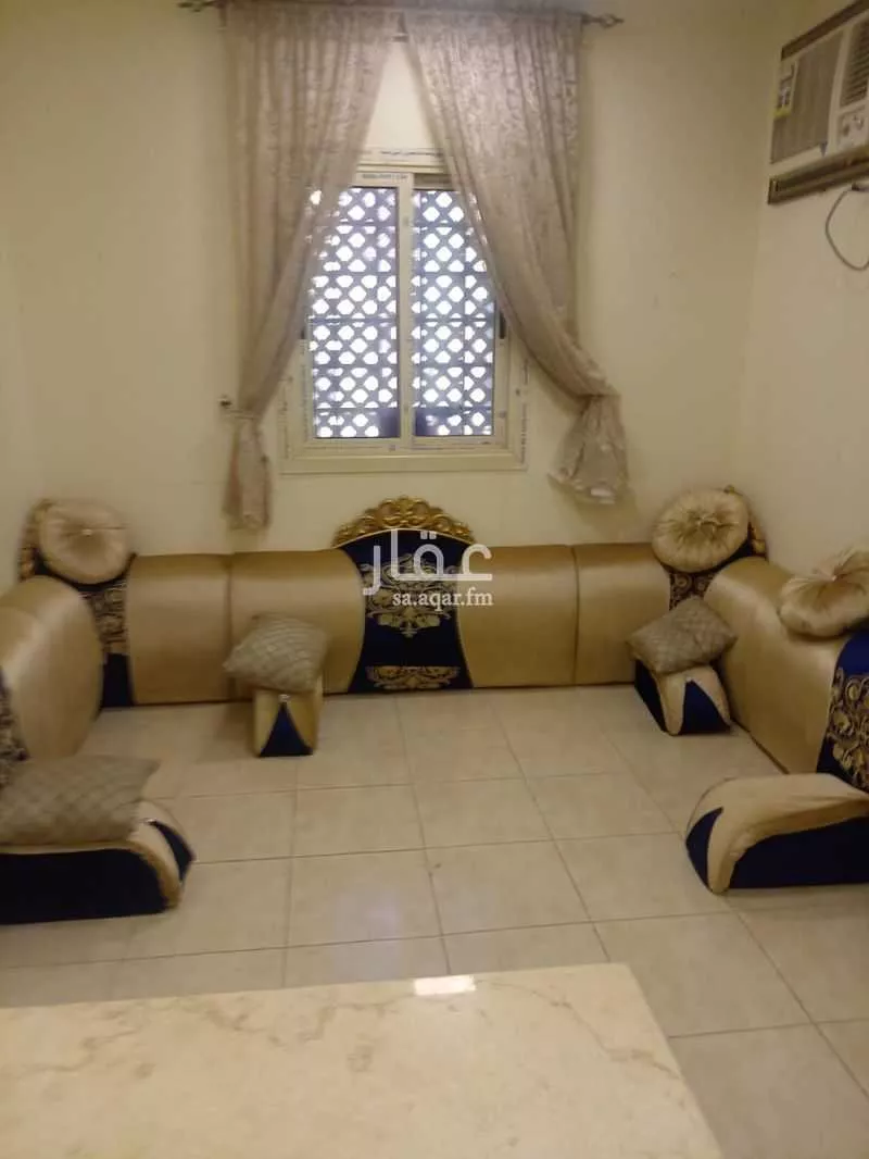 شقة 4 غرف في الحمراء و ام الجود 5