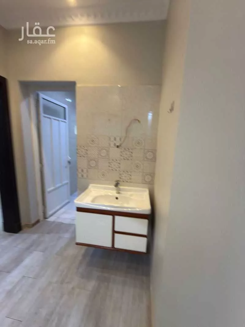 شقة 4 غرف في اللؤلؤ 4