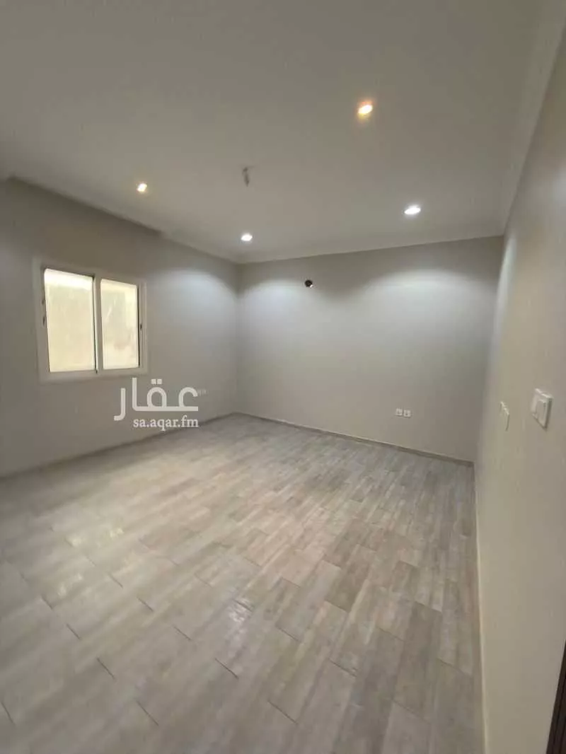 شقة 4 غرف في اللؤلؤ 7