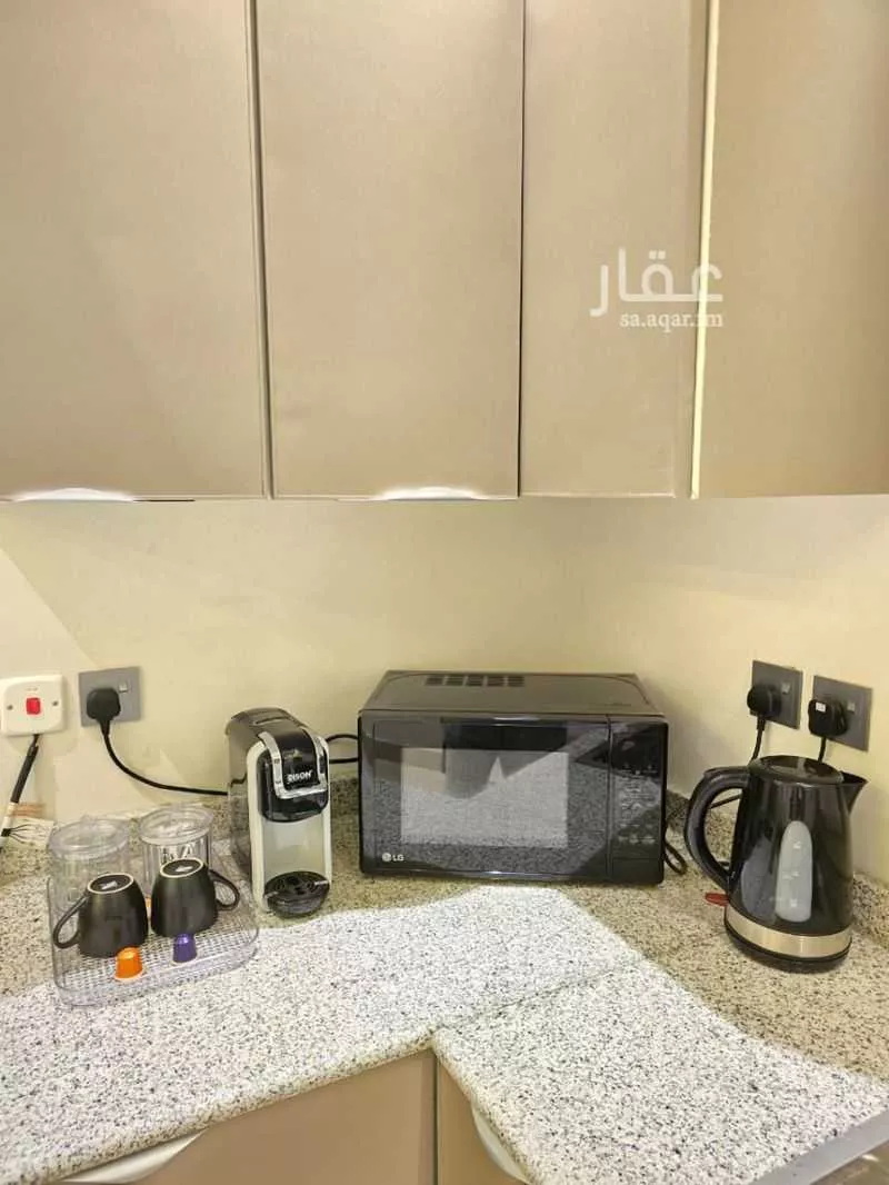 3 bedroom apartment in Al Yasmin 13