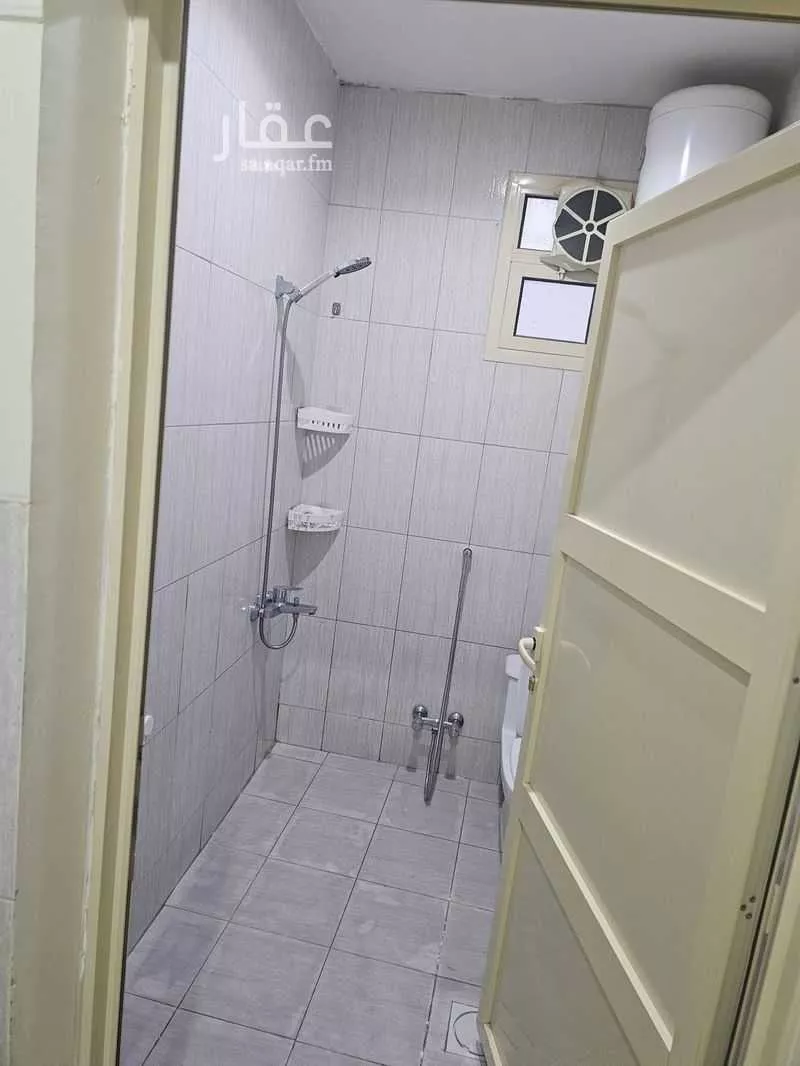 شقة 3 غرف في الجزيرة 12