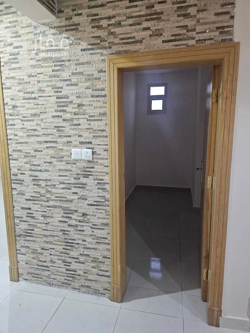 شقة 3 غرف في الجزيرة 10