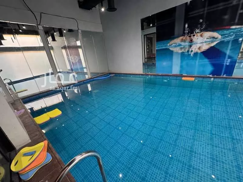 شقة 1 غرف في الملقا 10