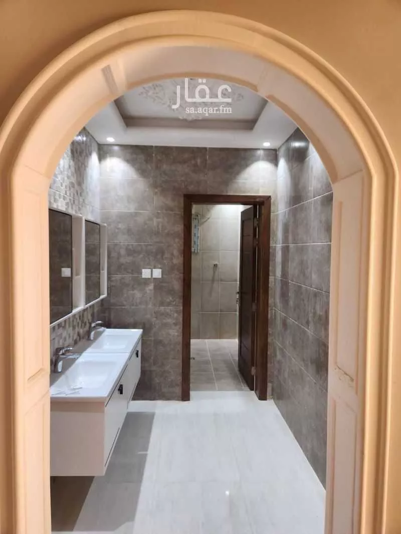 دور 5 غرف في الزمرد 4