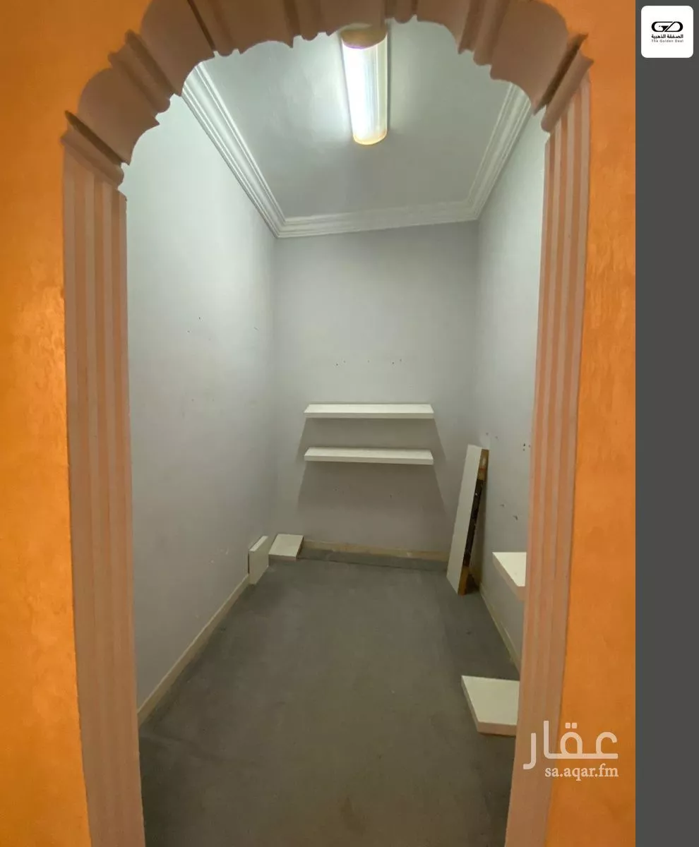 فيلا 4 غرف في الربوة 10