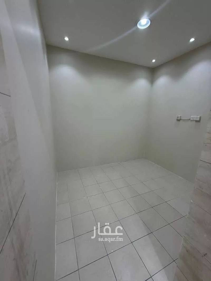 3 bedroom apartment in Al Malqa 7