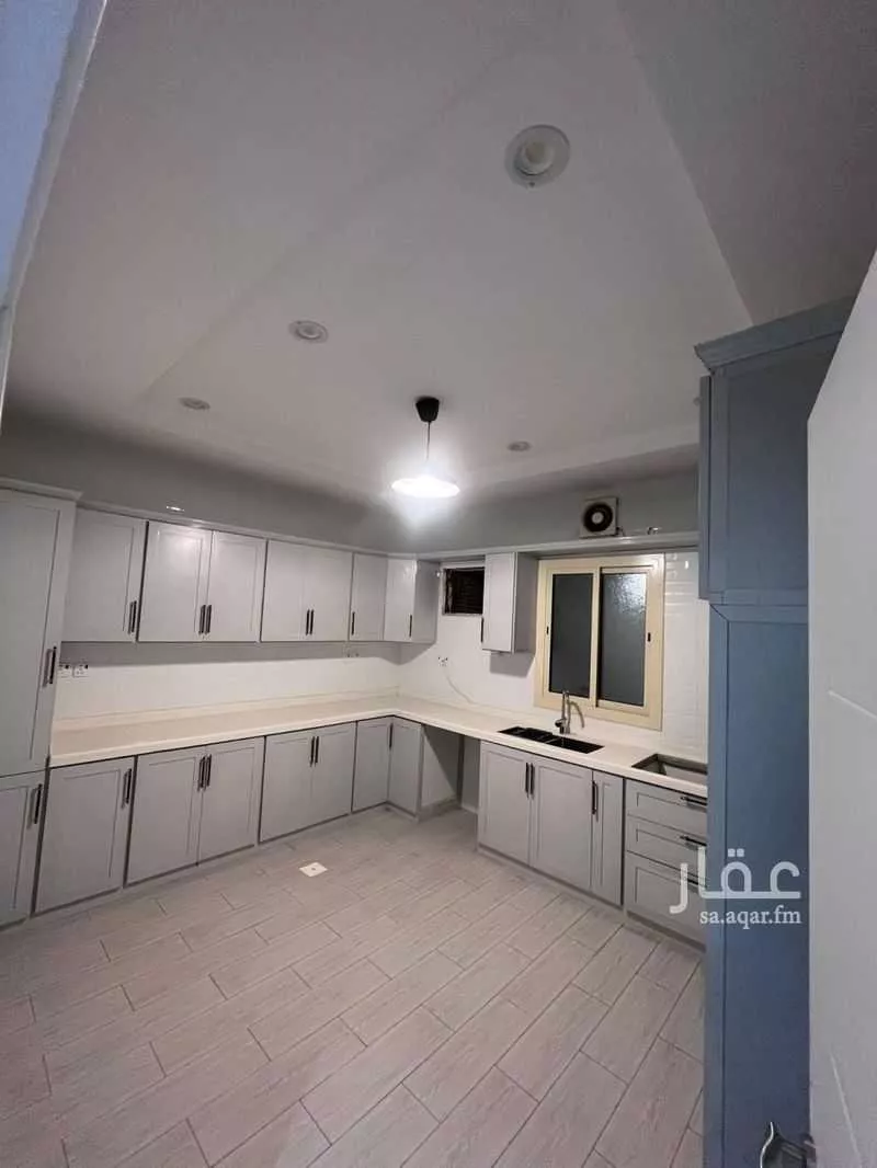 4 bedroom apartment in Al Yaqout 7