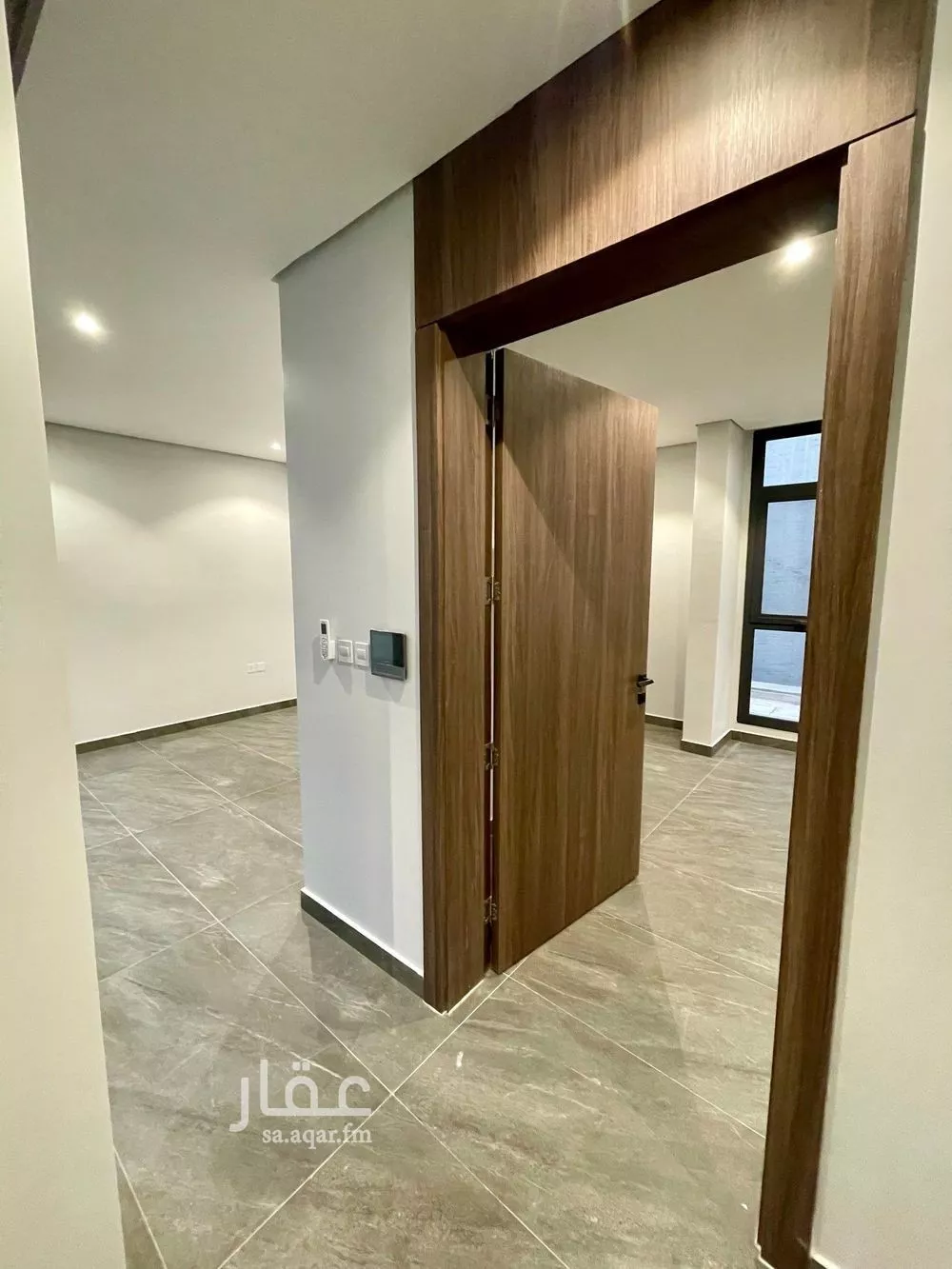 فيلا 6 غرف في العارض 13