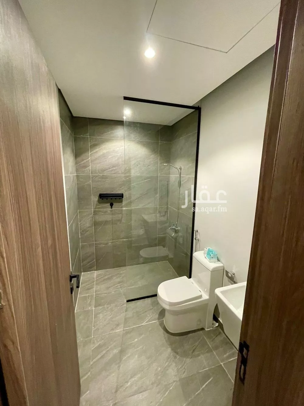 فيلا 6 غرف في العارض 25