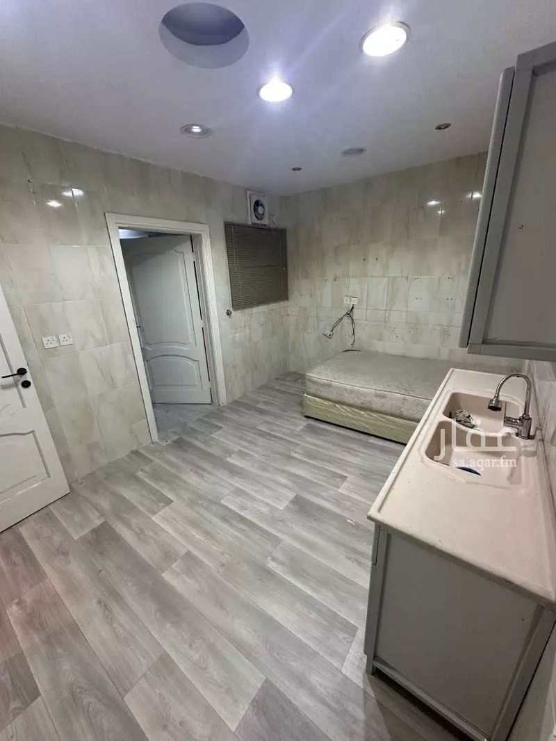 4 bedroom apartment in Bani Malik 4