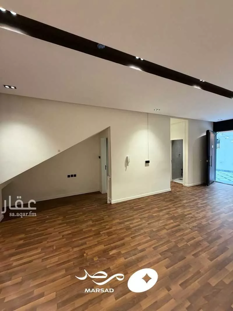 شقة 4 غرف في العارض 3