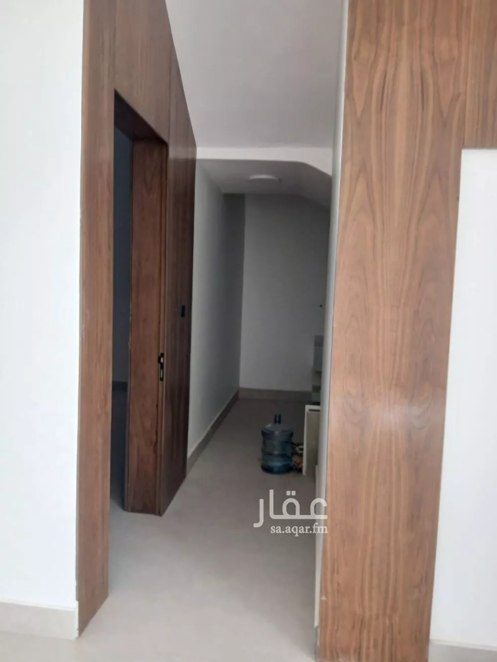 فيلا 10 غرف في النرجس 6