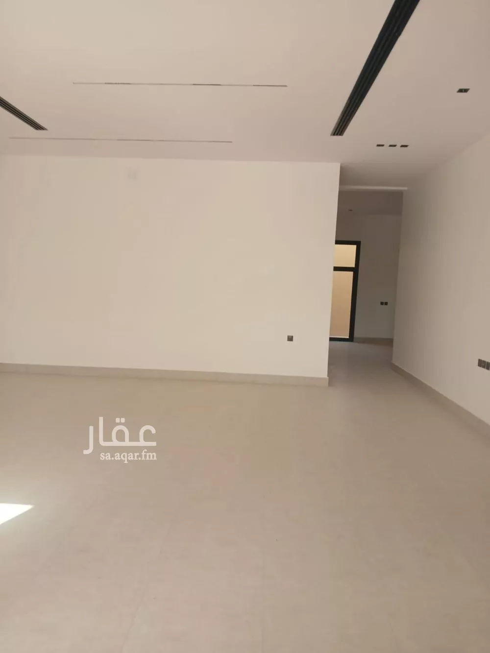 فيلا 10 غرف في النرجس 10