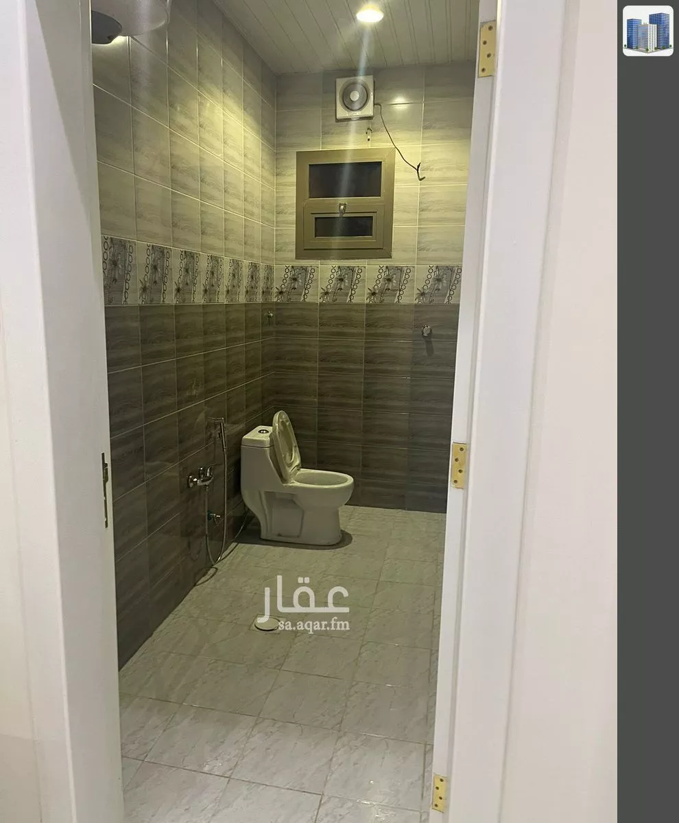 شقة 3 غرف في الرمال 10